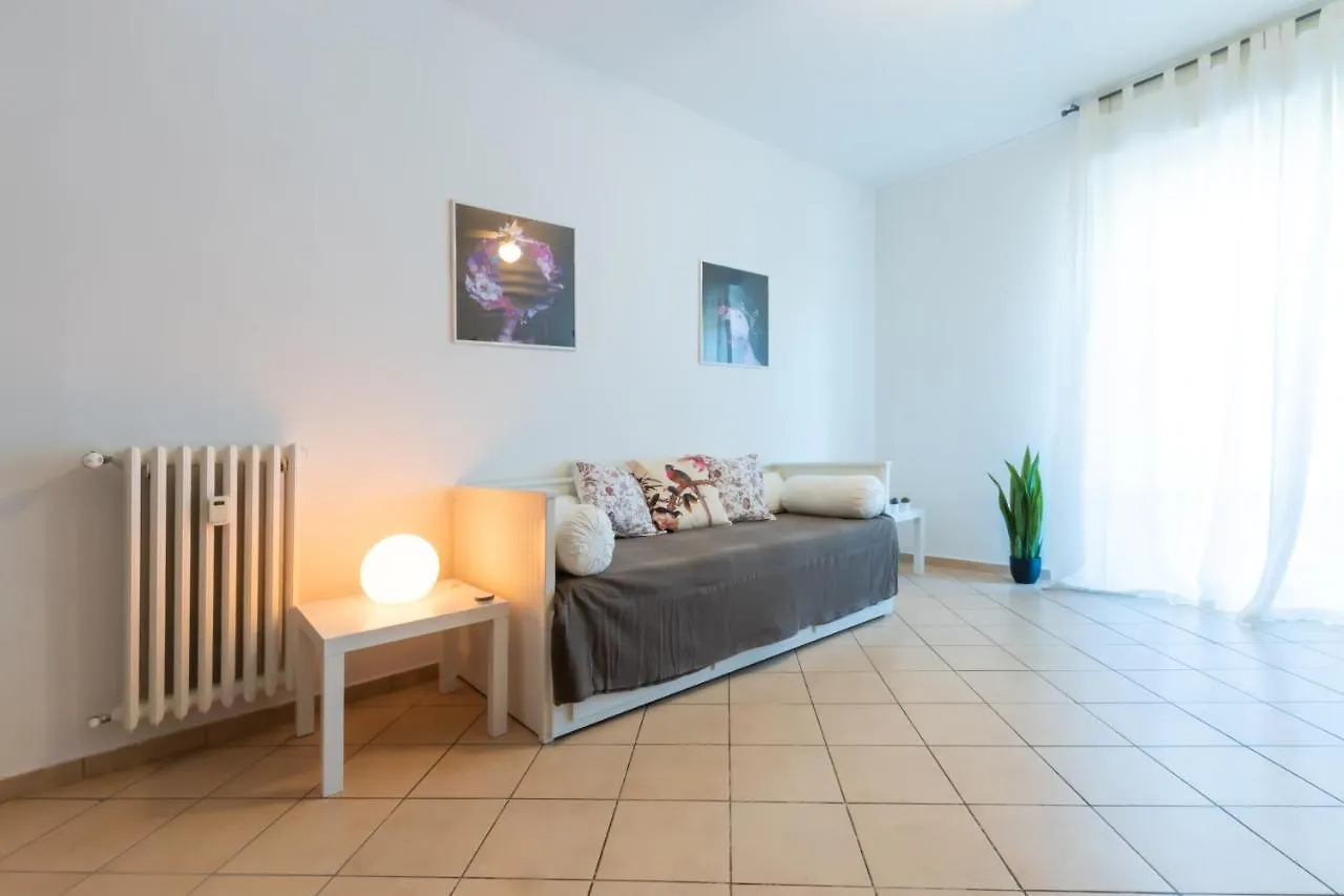 Marialuisa'S Home - Le Rive Del Lago Desenzano del Garda Apartment