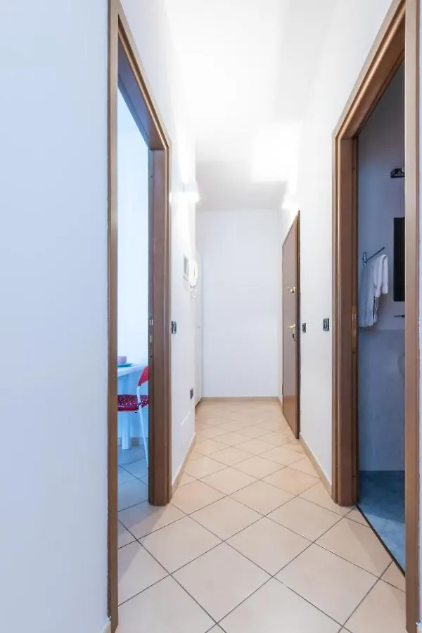 Marialuisa'S Home - Le Rive Del Lago Desenzano del Garda 0*,