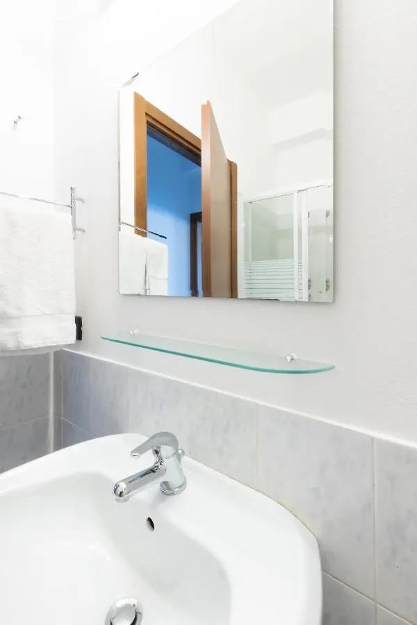Apartament Marialuisa'S Home - Le Rive Del Lago Desenzano del Garda Włochy