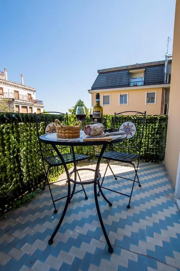 Marialuisa'S Home - Le Rive Del Lago Desenzano del Garda Apartment